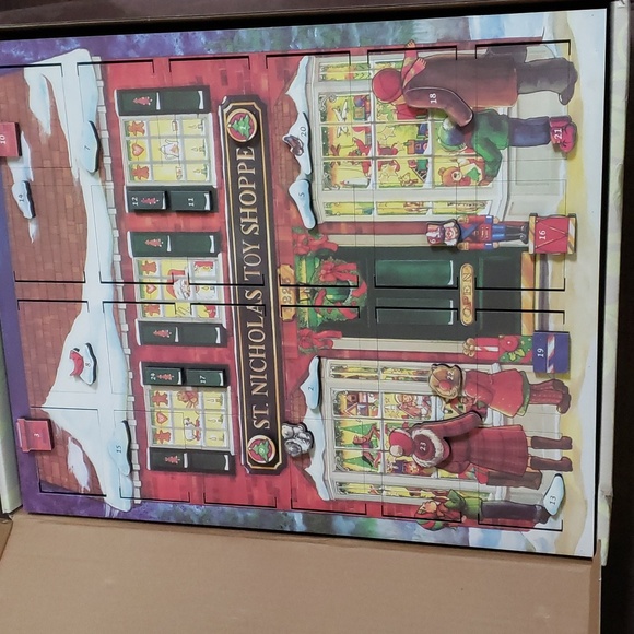 Musical Toy Shop Advent Calendar Christmas - Picture 10 of 10